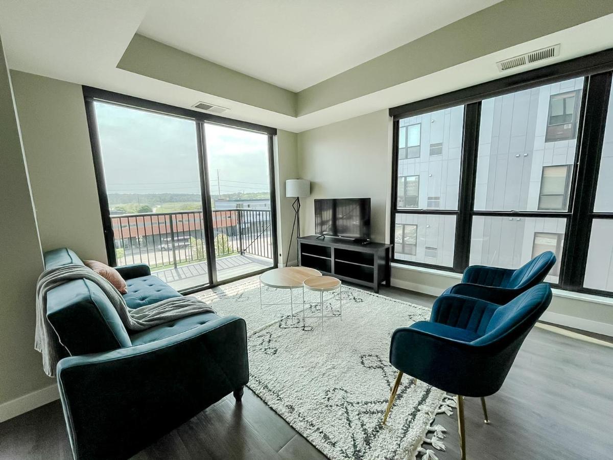 Sleepover Premier Downtown Des Moines Apartments Exteriör bild